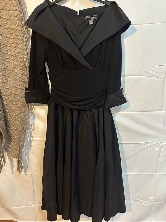 Jessica Howard Dresses & Skirts - Jessica Howard Black Wide Collar Draped Waist Fit & Flare Dress